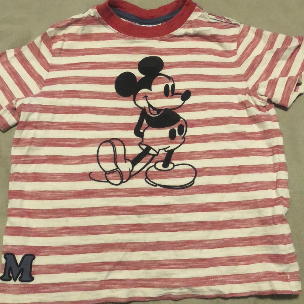 Hanna Mickey shirt.